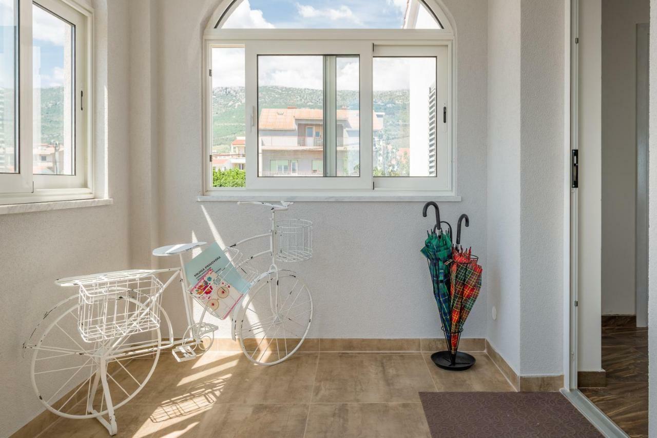 Apartments Kapo Kaštela 外观 照片