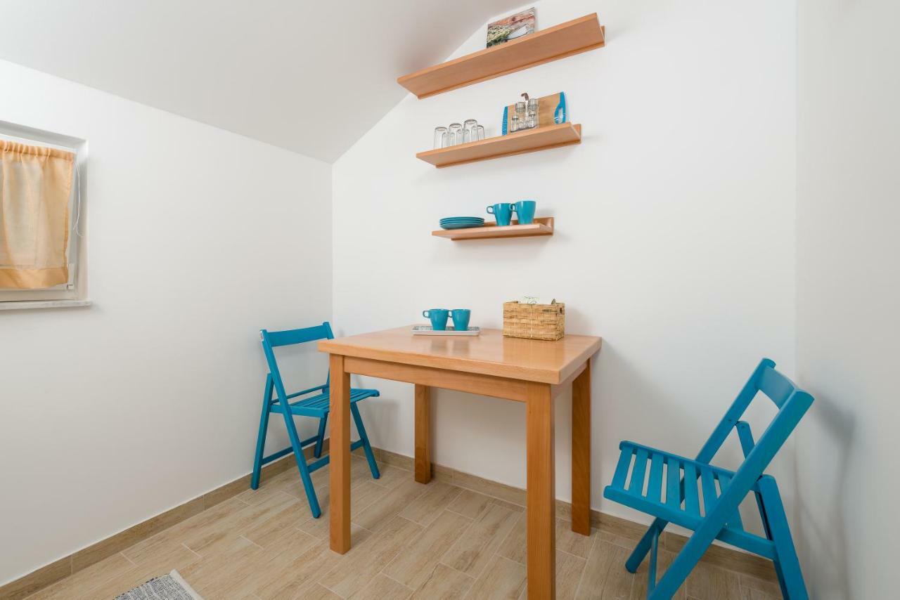 Apartments Kapo Kaštela 外观 照片