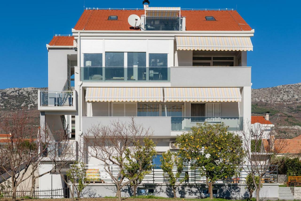 Apartments Kapo Kaštela 外观 照片